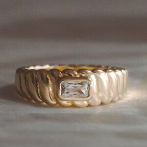 LUV AJ Le Signe Gold Croissant Ring | Size 5, 6, 7 or 8